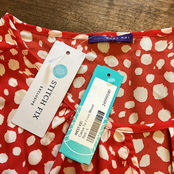 NWT WEST KEI large casiya tie front blouse. Red and off white - Picture 2 of 4